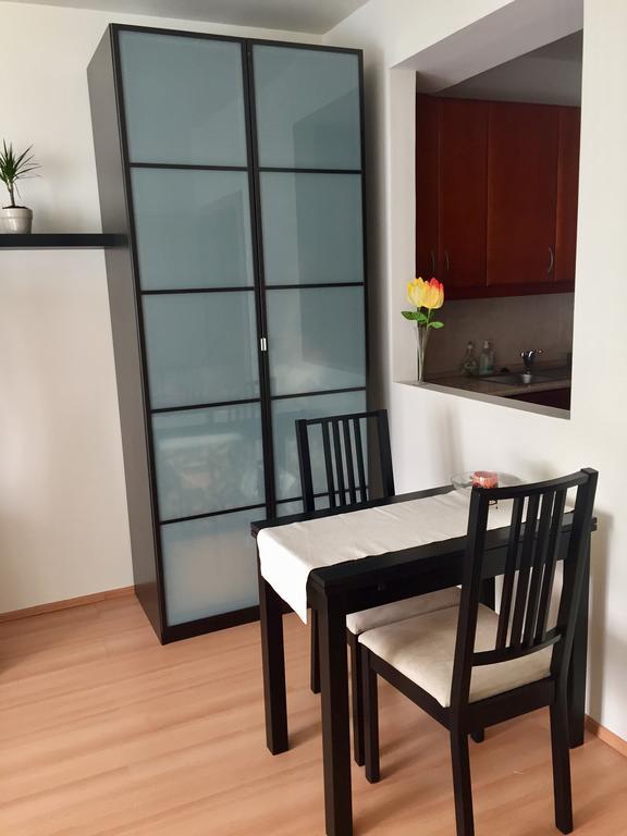 Cozy Apartment In District 8 Budapesta Exterior foto